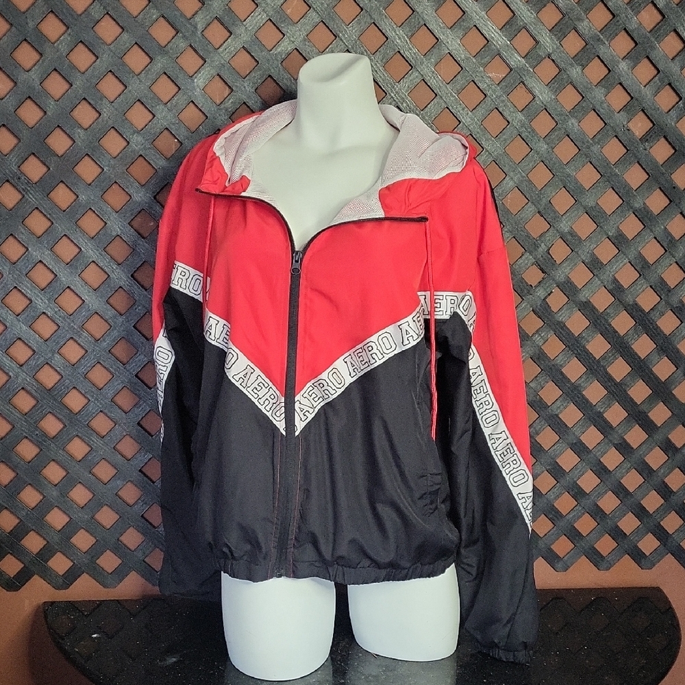 Aeropostale Women's Red and Black Zip-Up Hoodie